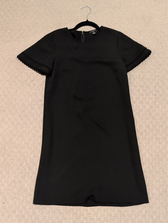 Ann Taylor Dresses & Skirts - Ann Taylor Black Mini Shift Dress with Scalloped Sleeve Trim
